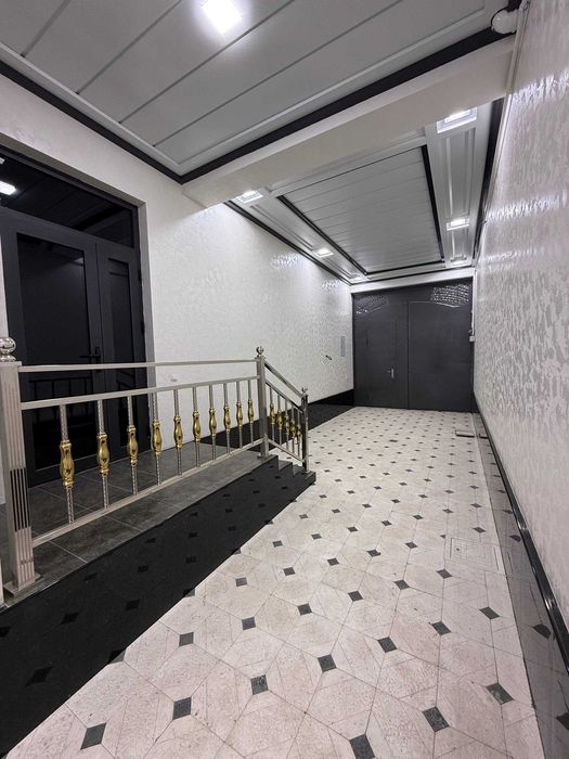 Юнусабад Гулистон. 2 сотик 5 хона. Сотувда. Канализация бор