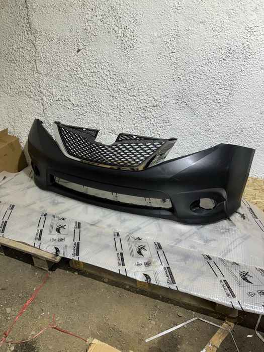 Бампер решетка Lexus es