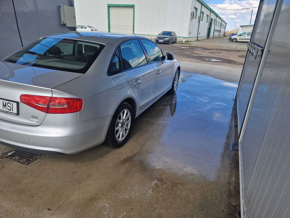 Vand Audi A4 /150CP