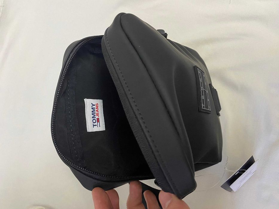 Б а р с е т к а T O M M Y