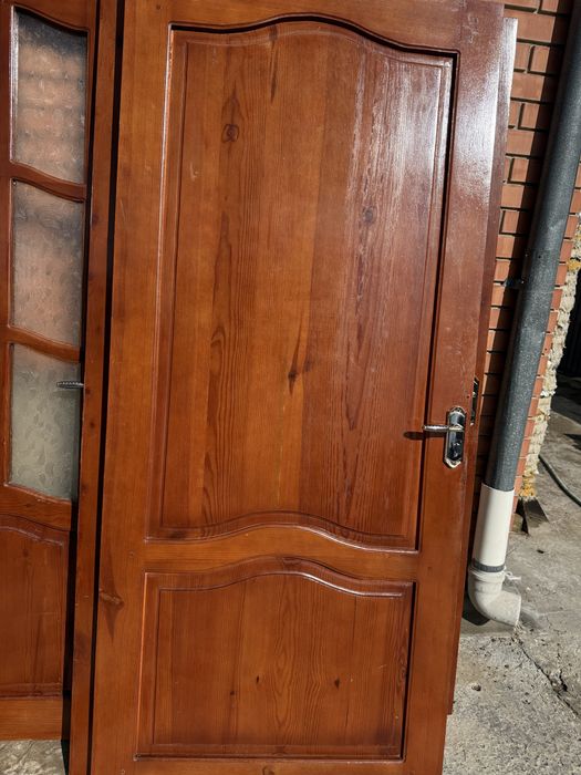 Продаются межкомнатные двери