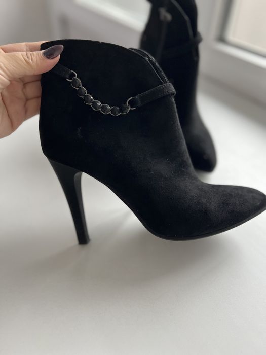 Обувь женскаЯ отличное состояние