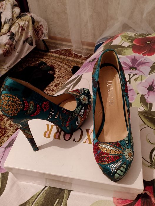 Продам туфли новый 5000 тенге