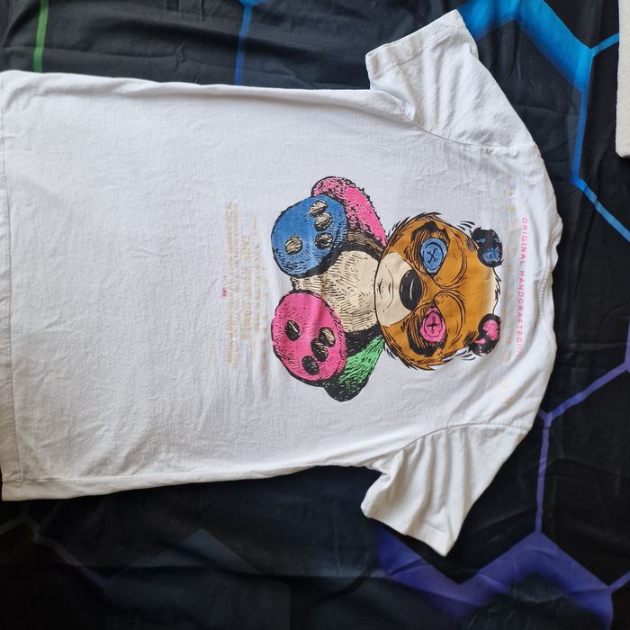 Запазена мъжка тениска