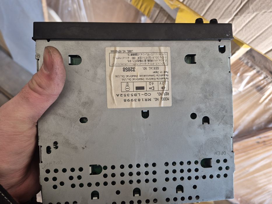 магнитола Mitsubishi