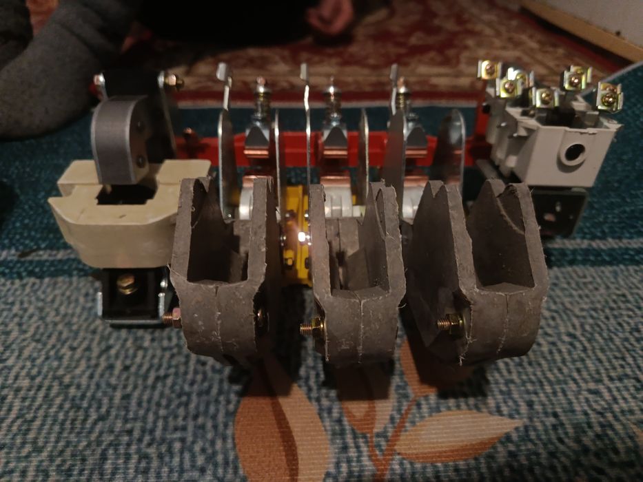 Продам контактор КТ-6023