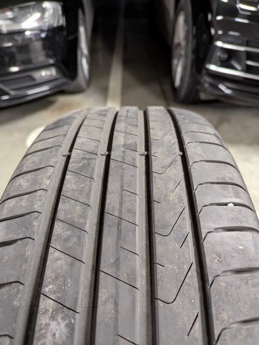 Anvelopă de vară Pirelli Scorpion 235/55 R19 105H folosita un sezon.