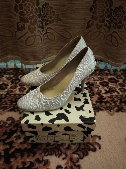 Женские туфли, босоножки