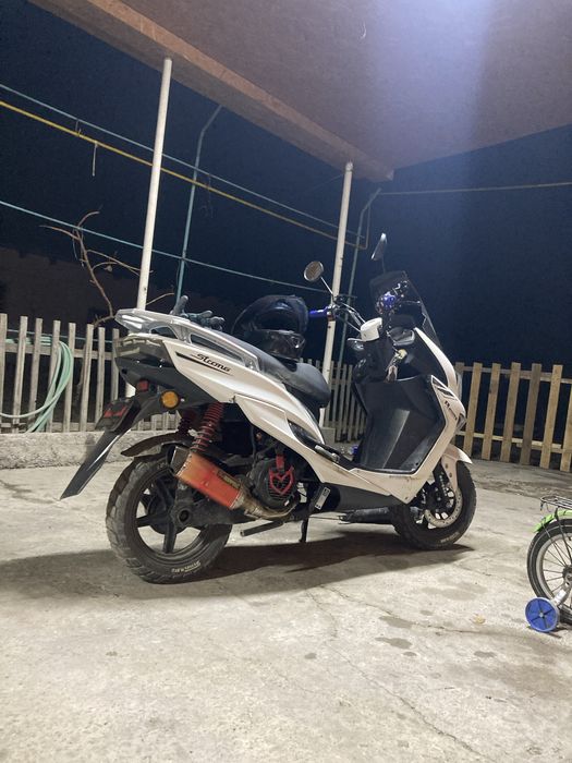 Мопед макси 150куб