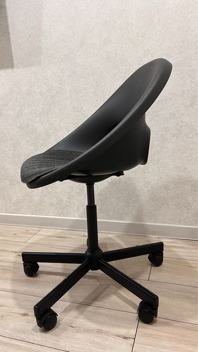 Стул компьютерный Икеа