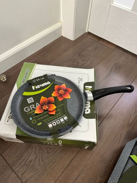 Продается:казан,сковорода,противень,блинница,жаровня