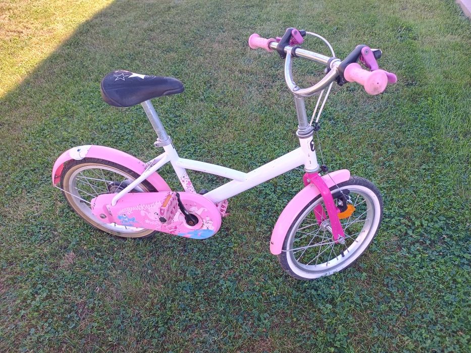 Bicicleta fete folosită foarte puțin