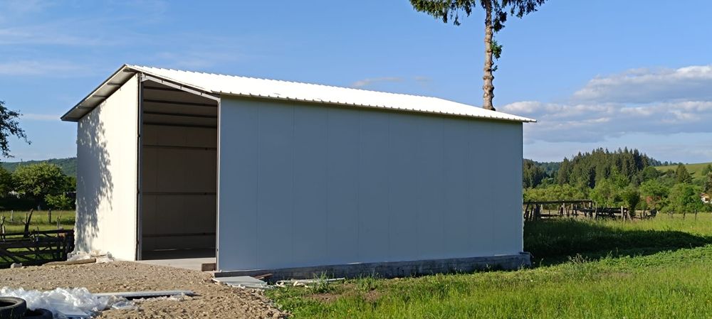 Panouri termoizolante sandwich de 4 cm lungime 13 m