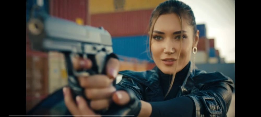 Железные пистолеты для съёмок