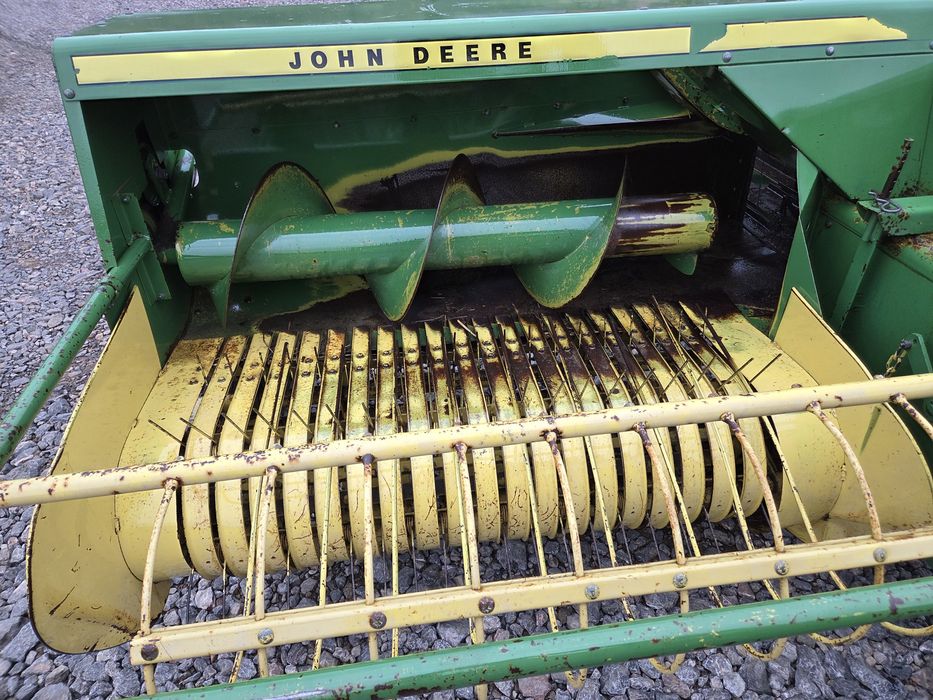 Presa balotat John Deere  336