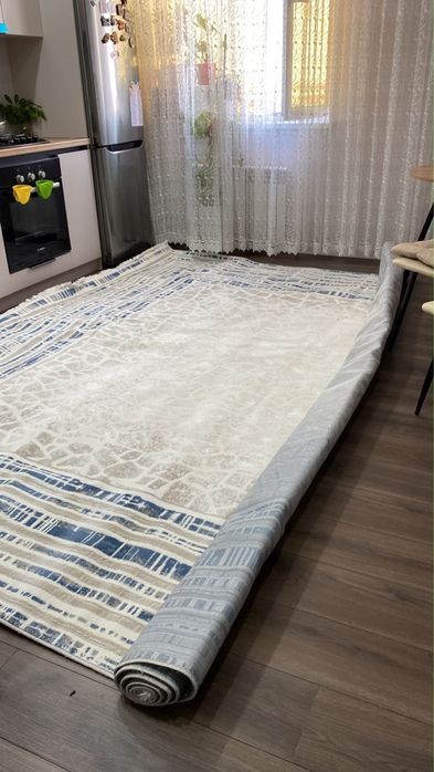 3,5х4 кілем сатылады таза аз уақыт қолданылған