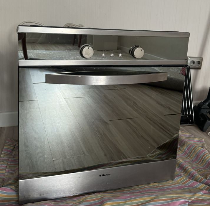 Духовой шкаф Hansa