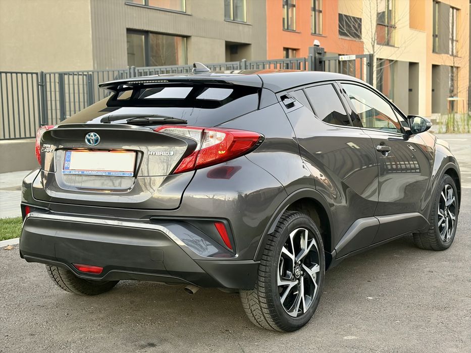 Toyota C-HR / HYBRID 1.8i -122cp/ 2019/ 95.000km /