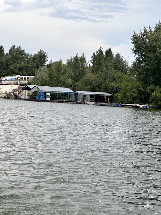 Пантон для водного транспорта