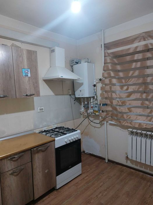 2 хоналик квартира 3-каватдан сотилади.Ор:7-мкр