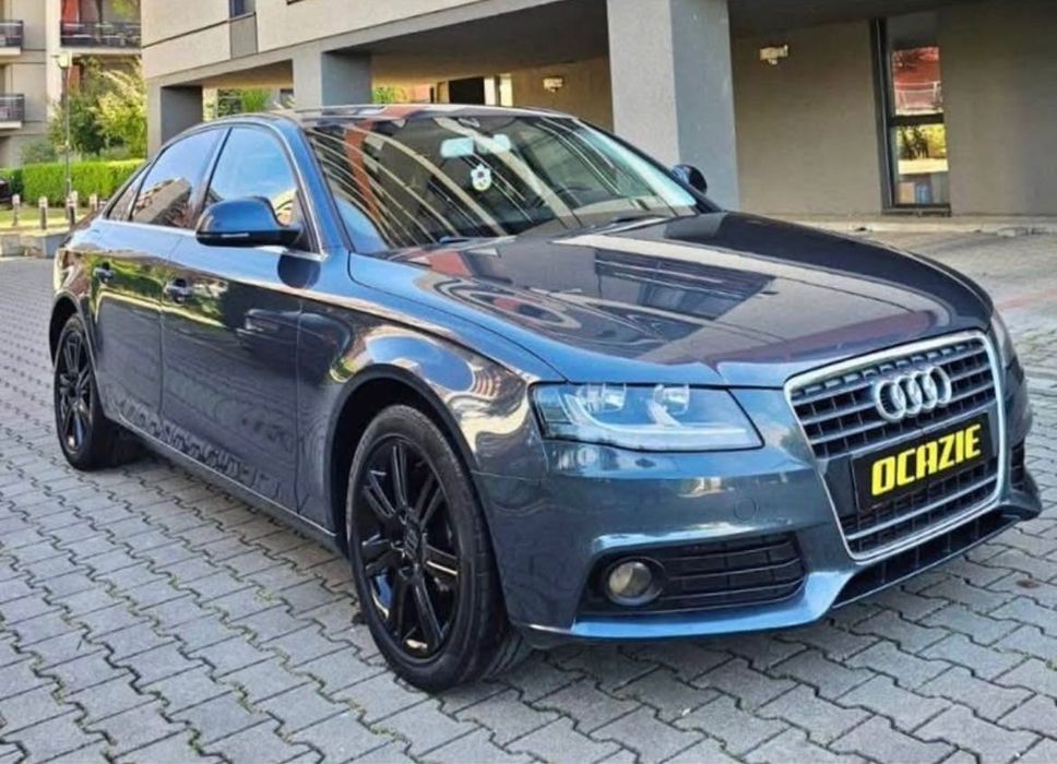 AUDI A4 0 — imagine 4