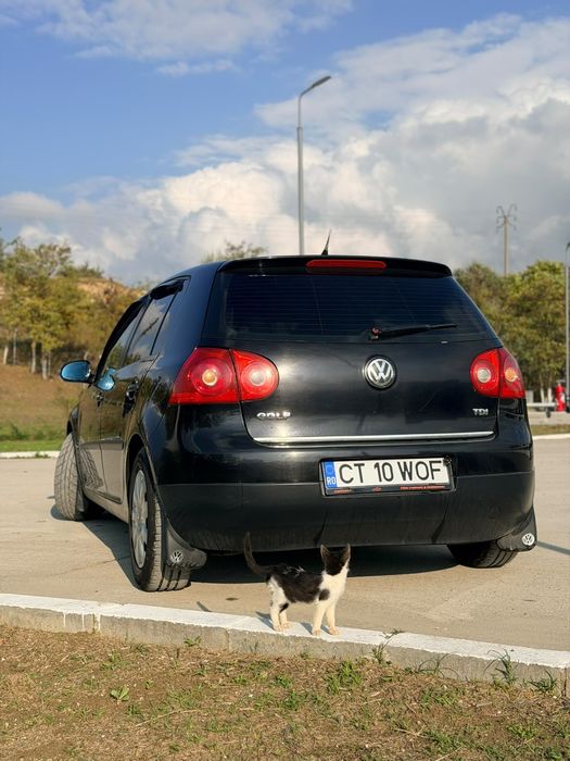 VOLKSWAGEN Golf 2005 — imagine 1