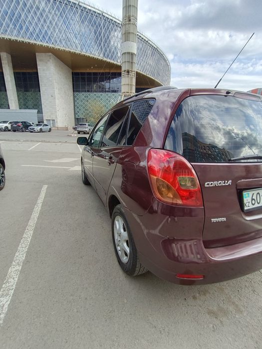 Продам Тойота Королла Версо