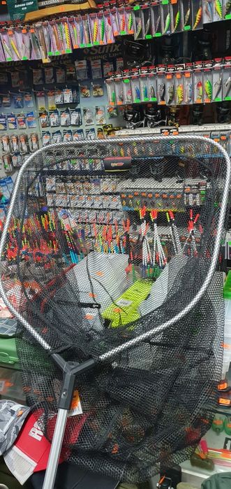 Кепове за риболов EXTRA CARP и MISTRALL