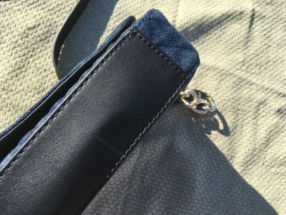 GUESS чанта с камъни