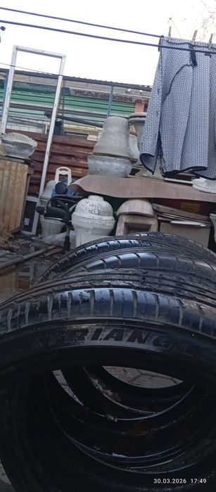 Шины   245/35/20