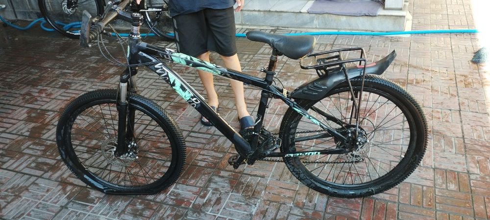 Velosipedlar sotiladi 2 ta
