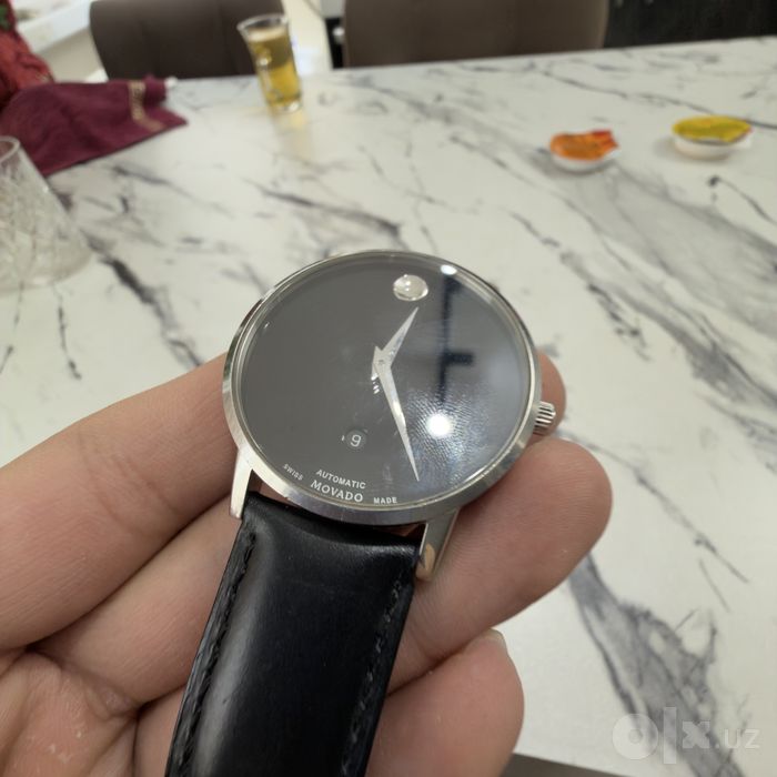 Часы Movado classic