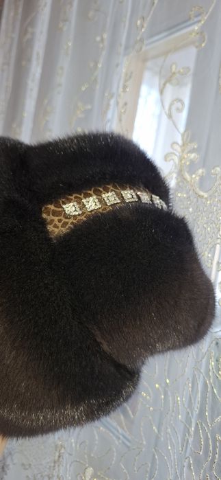 Продам норковую шапку (оригинал)