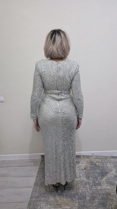 Продаю платье размер 46-48