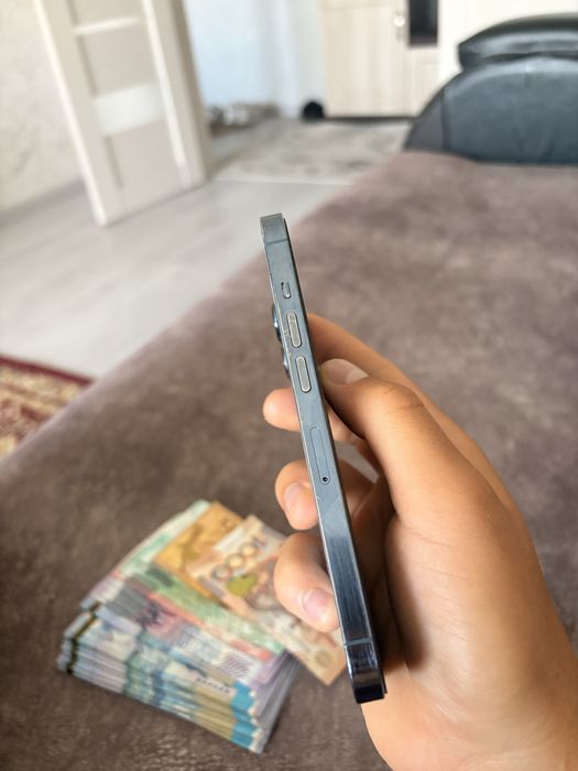 Срочно Iphone 13 pro