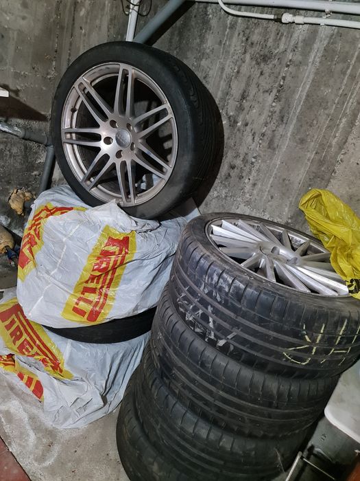 De vanzare 2 seturi de jante audi q7si a7