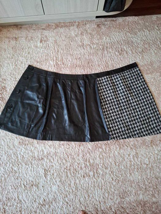 продается кожаная юбка на запахе