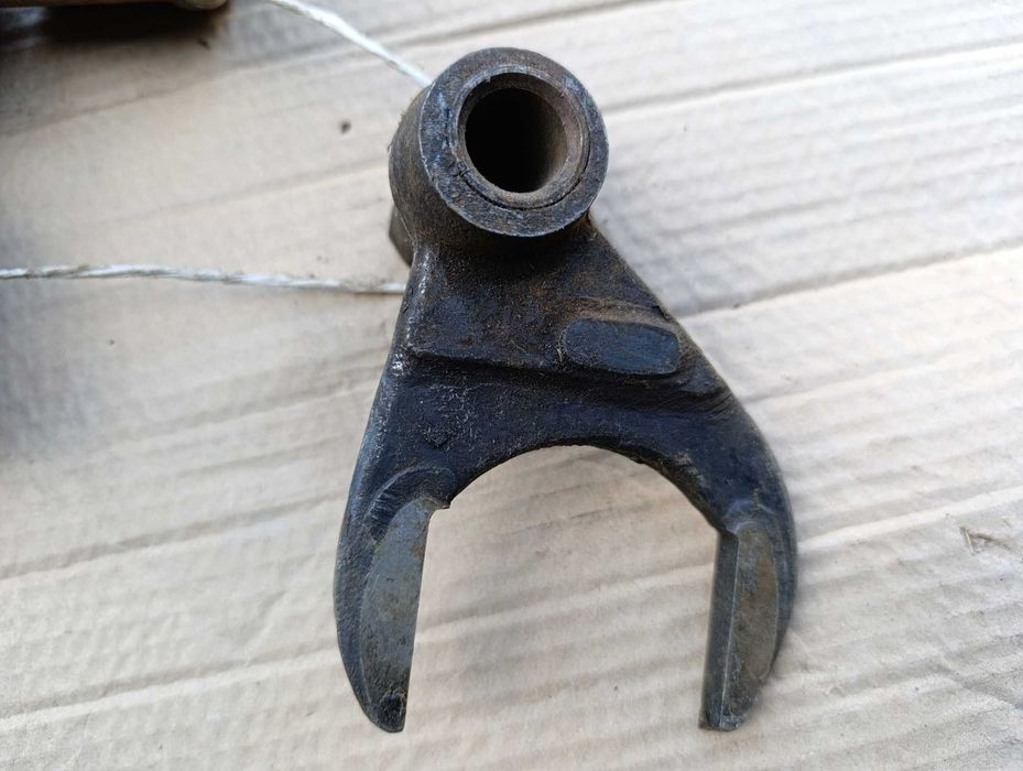 Запчасти на трактора ДТ.