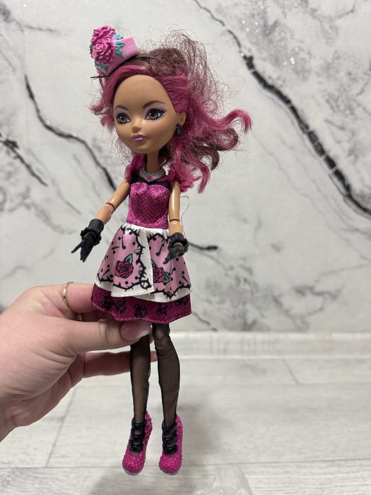 Кукла  франшизы Ever After High