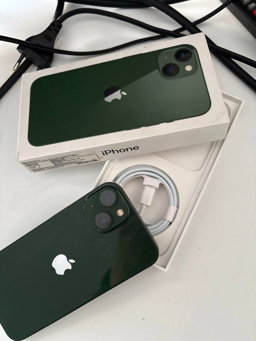 Продам Айфон 13,Apple 13,Iphone 13