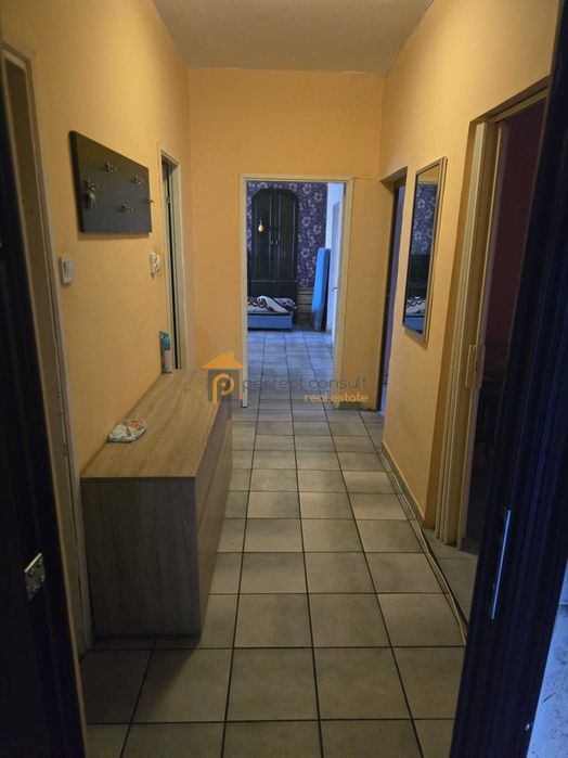 Продава се Тристаен апартамент в Пловдив, Тракия - 68 кв.м за 914 €/кв.м - Снимка #8