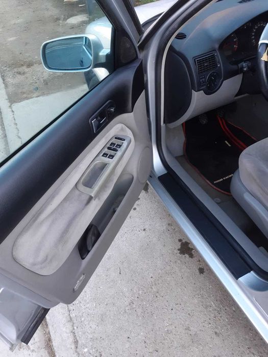 Vand golf 4 gaz benzina