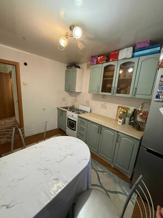 3 комнатная район КСК