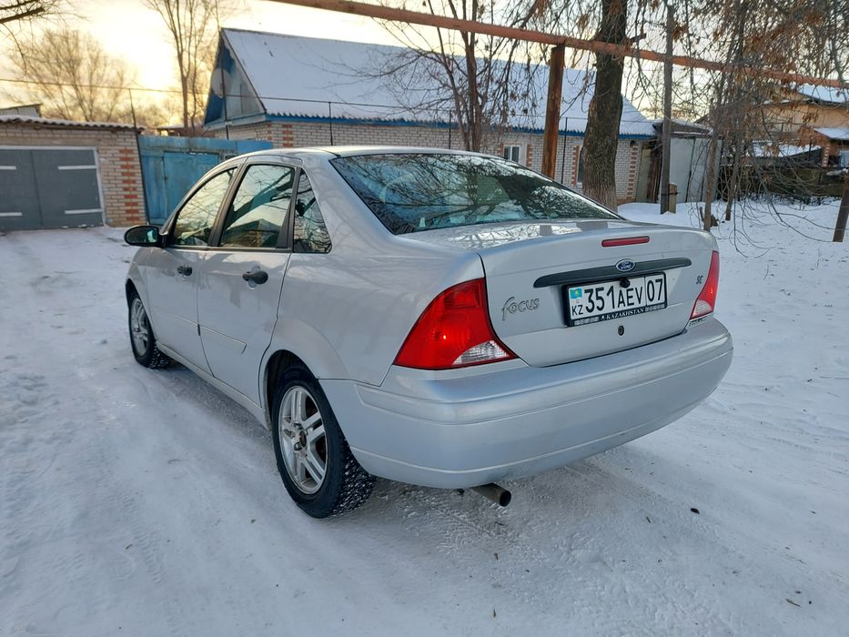 Ford Focus 1, 2.0л американец