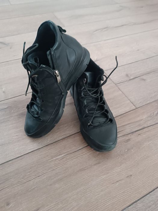 Сапоги ботинки по 3000