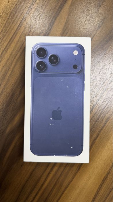 Продам iPhone 17 Pro Max, 1TB, Deep Blue