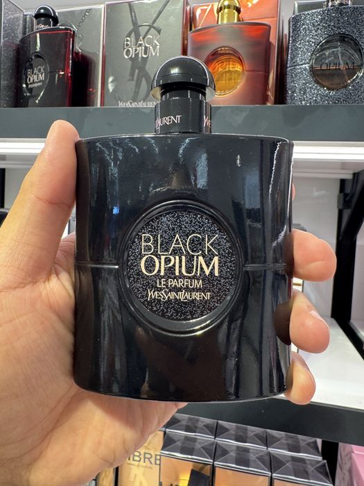 Yves Saint Laurent Black Opium