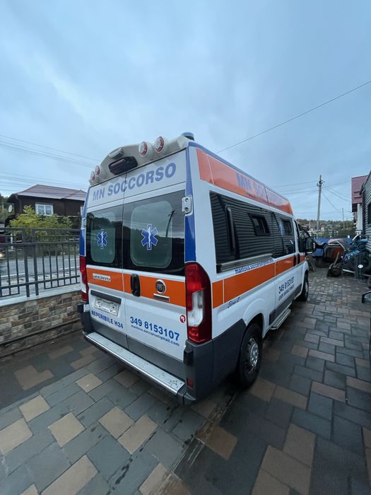 Ambulanta Fiat ducato/vw transporter 4x4