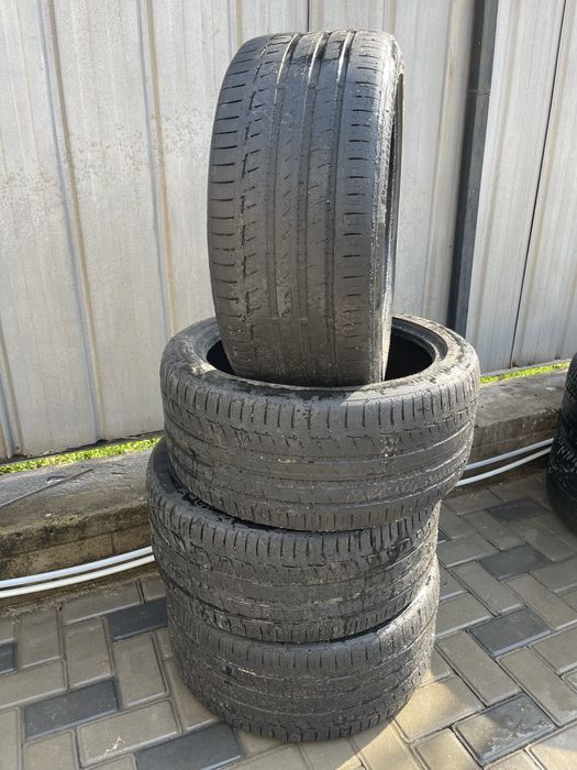 Продам компелкт летних шин 245/40/R18