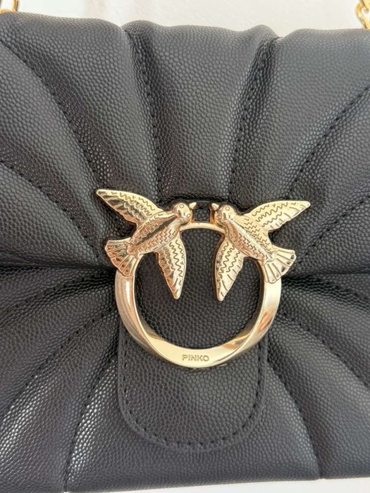 Дамски чанти Pinko, Jacquemus, Coach
